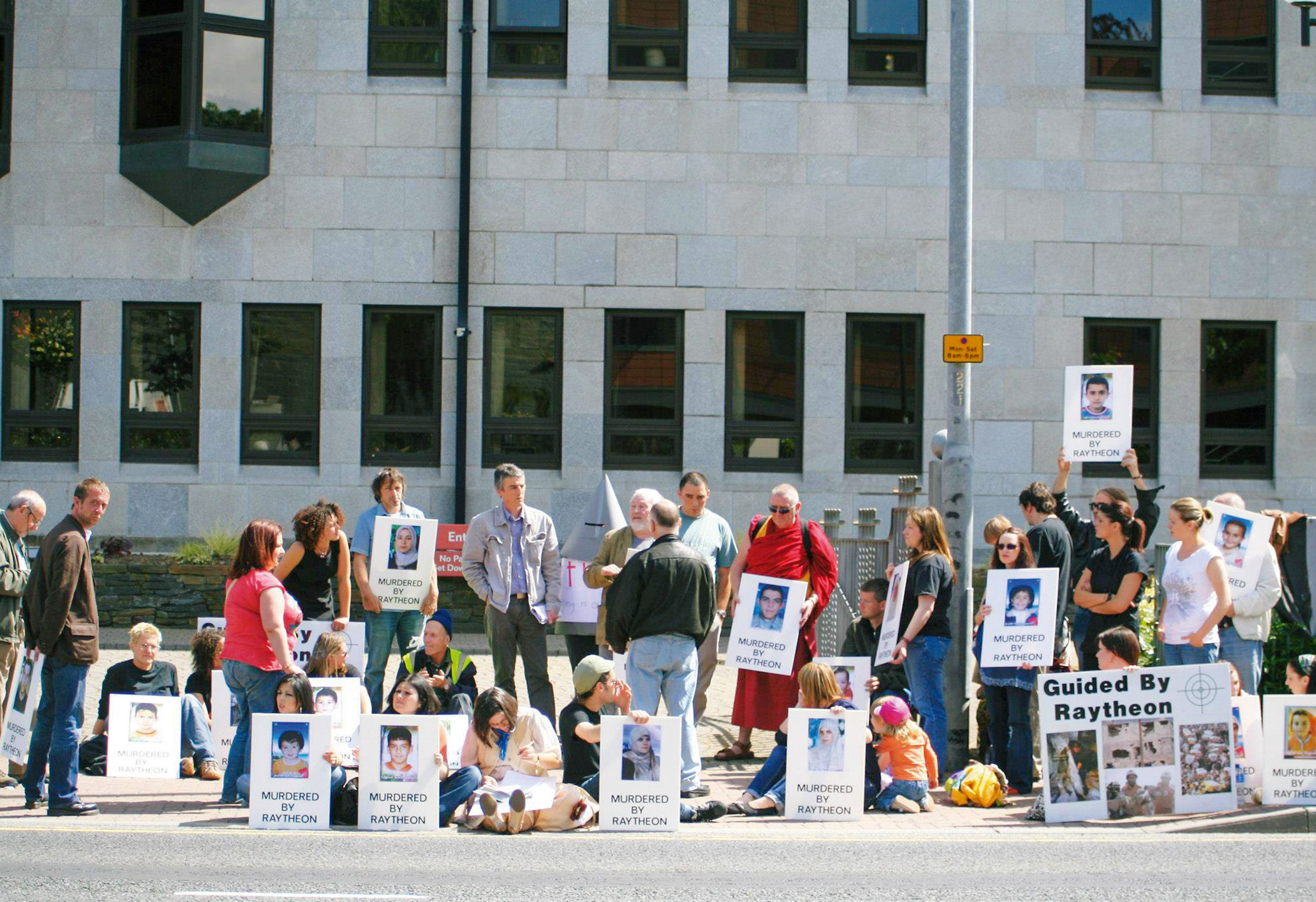 A Derry Anti-War Campaign (DAWC) demonstration takes place outside the City Council offices during the Raytheon campaign.