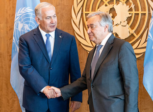 Israeli Prime Minister Benjamin Netanyahu meets Secretary-General Antonio Guterres at UN headquarters. While the UN General Assembly has consistently condemned Israel, the all-powerful Security Council has blocked international action. Photo: Sopa/Alamy