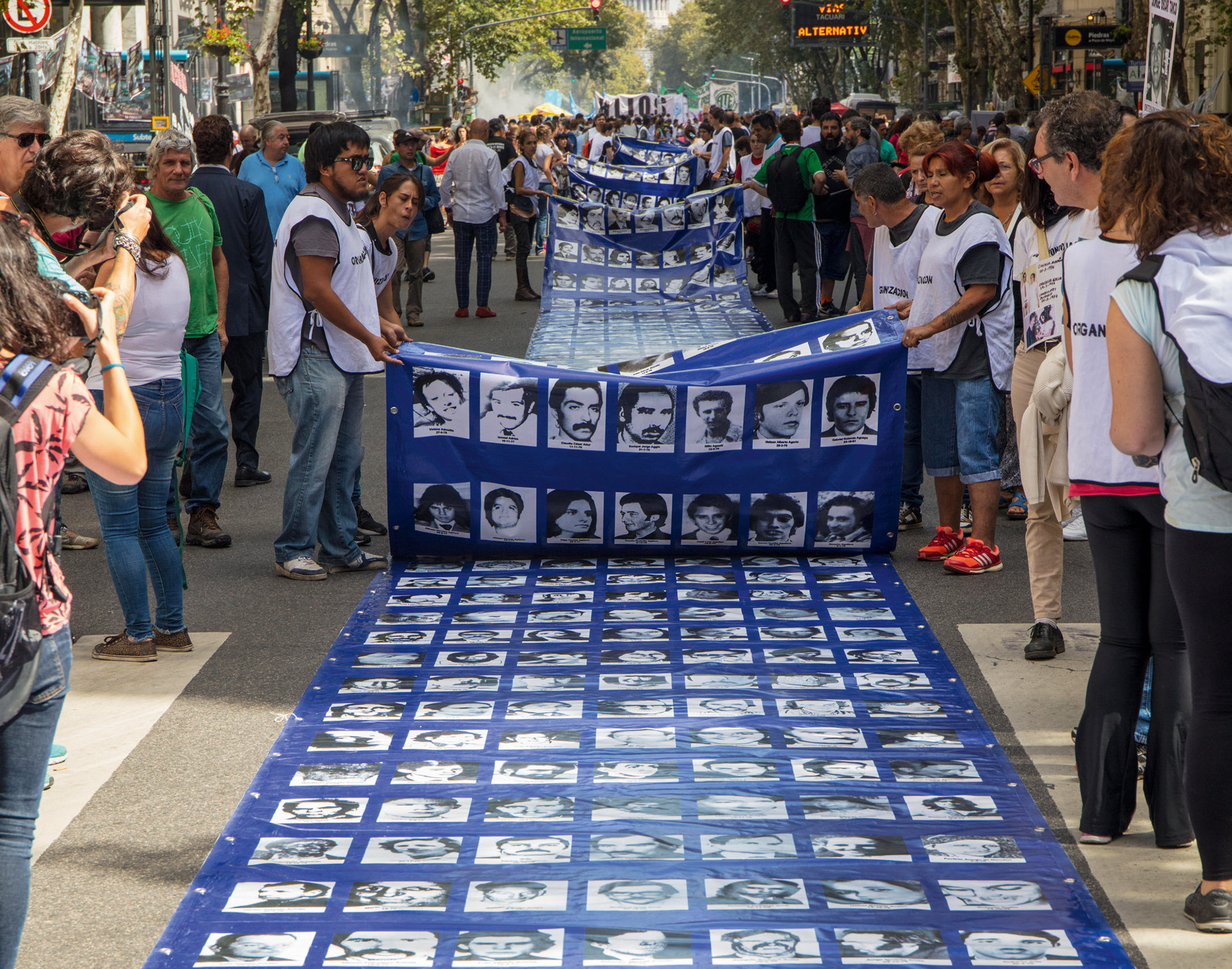 Marking the National Day of Remembrance for Truth and Justice on Avenida de Mayo, Buenos Aires on 24 March 2018.