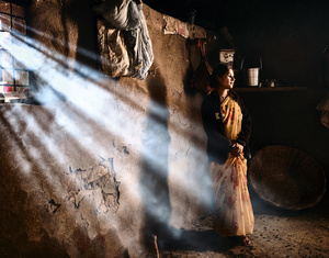 Bali, a Bhil farmer inside her home in Madhya Pradesh in December 2024.Photo: Fabio Lovati